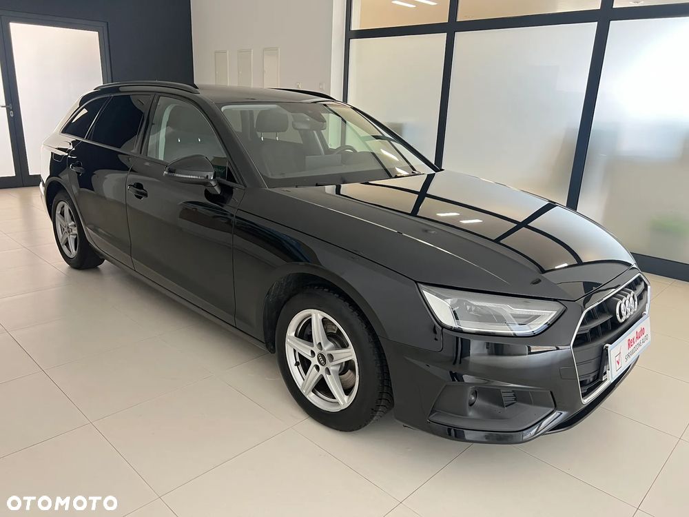 Audi A4 Avant 35 TDI S tronic - 4
