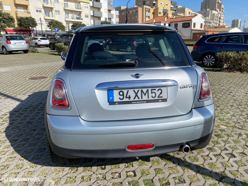 MINI 3 Portas Cooper D - 3