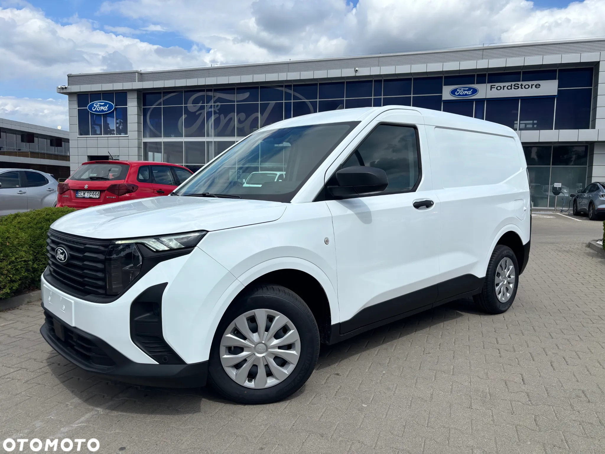 Ford Transit Courier - 3