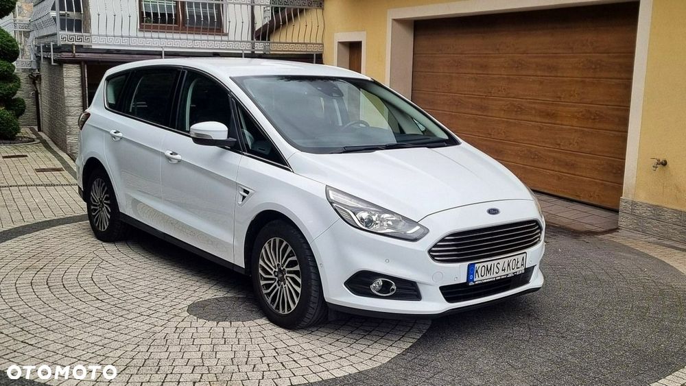 Ford S-Max - 8