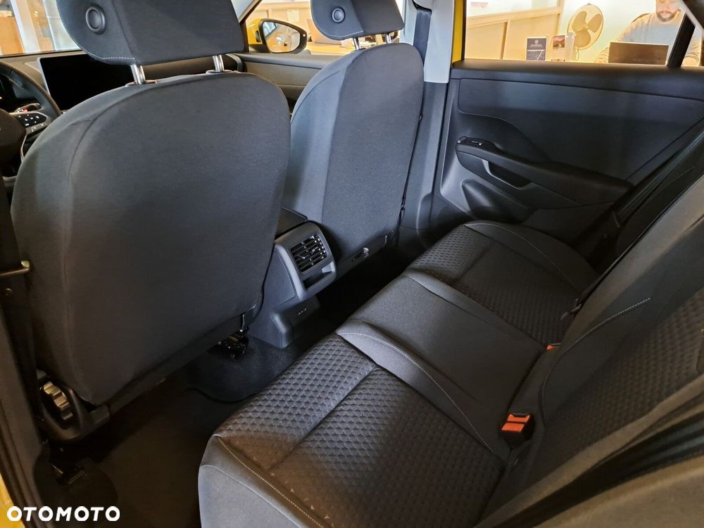 Volkswagen T-Roc - 10