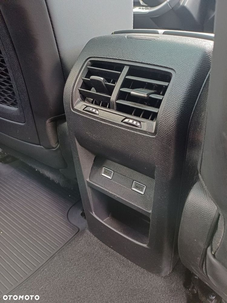 Peugeot 408 1.2 PureTech GT S&S EAT8 - 20