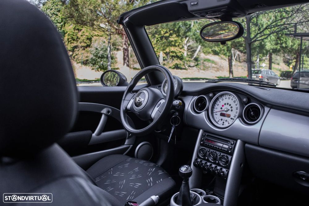 MINI Cabrio Cooper - 33