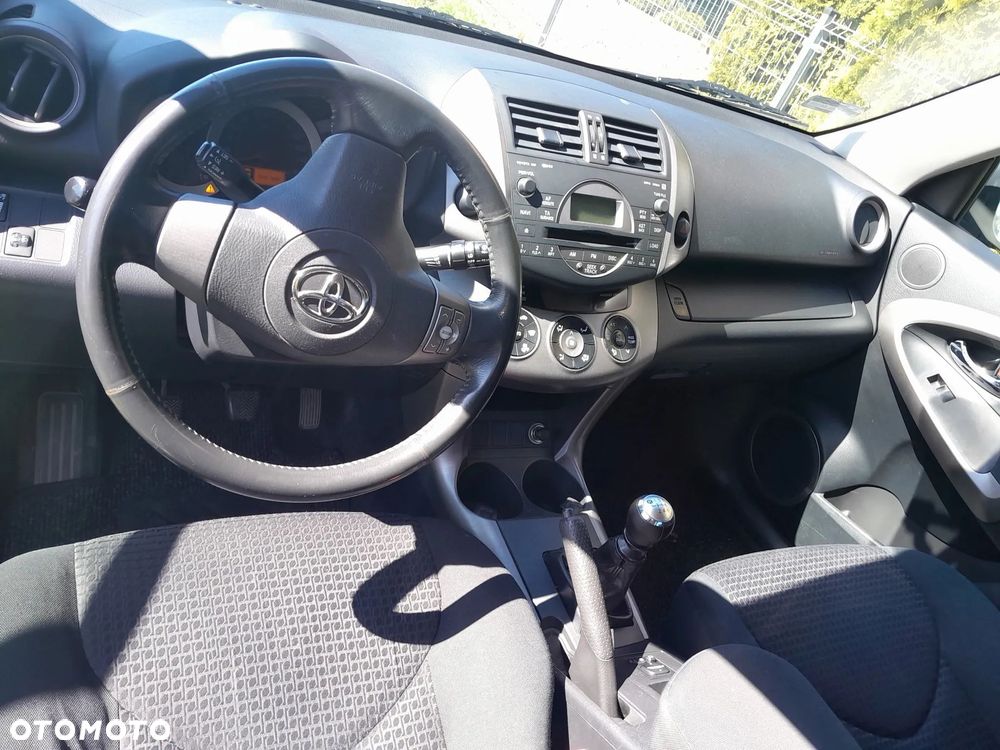 Toyota RAV4 2.2 D-CAT 4x4 Sol - 3