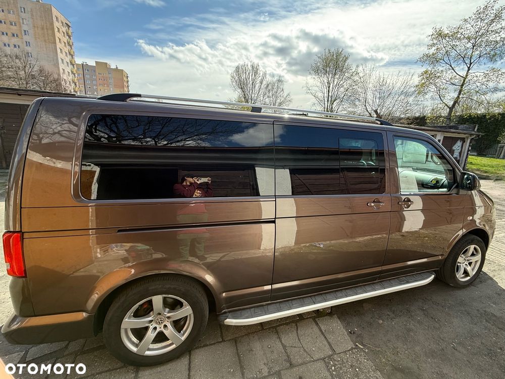 Volkswagen Multivan - 7