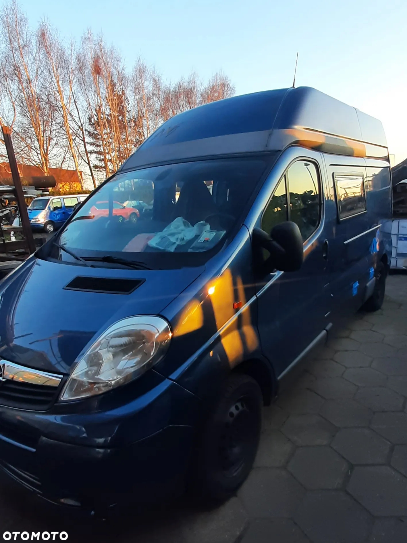 Opel Vivaro - 4