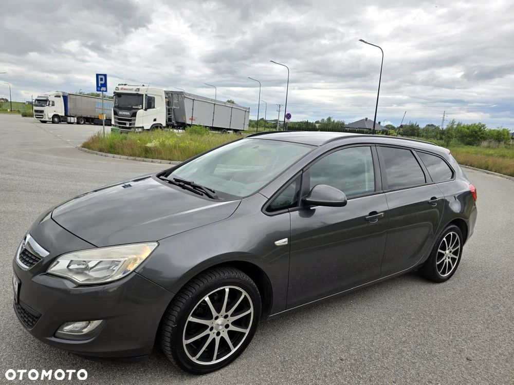 Opel Astra 1.7 CDTI DPF ecoFLEX Start/Stop Design Edition - 7