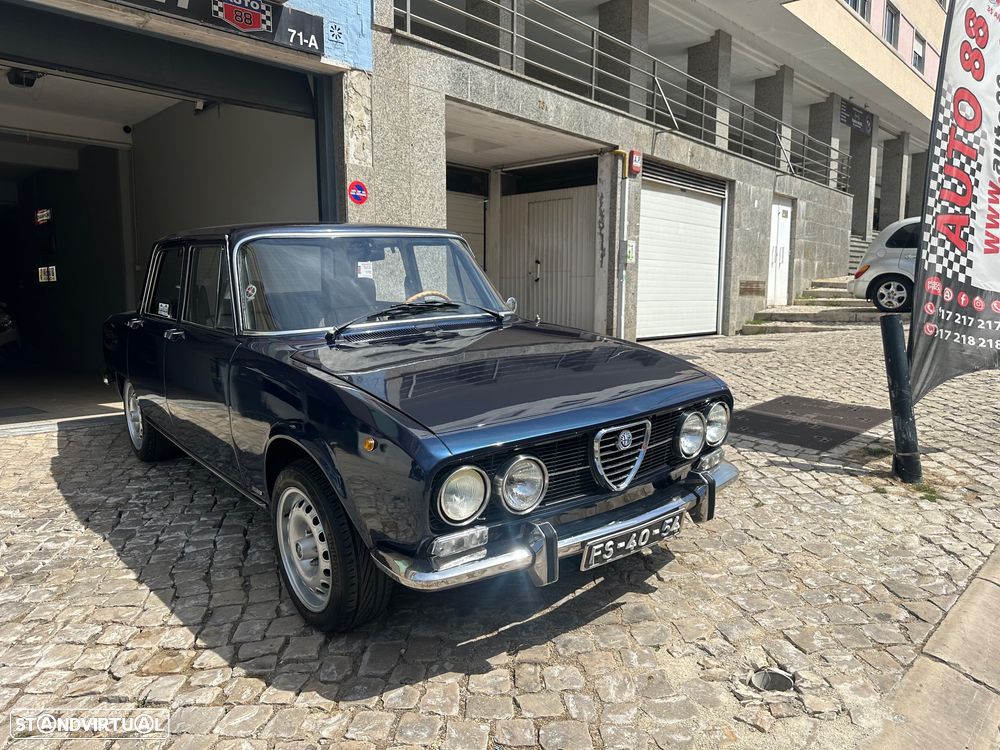 Alfa Romeo 2000 - 10