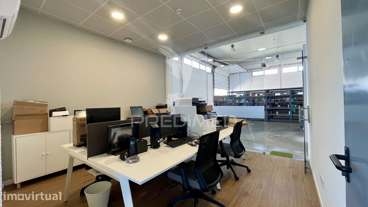 Armazém seminovo no Seixal - Grande imagem: 5/39