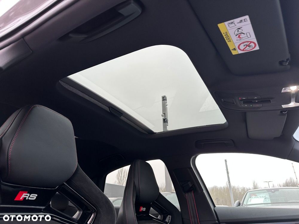 Audi RS3 Limousine - 25