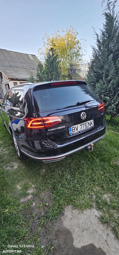 Volkswagen Passat 2.0 TDI SCR DSG 4Motion Alltrack - 17