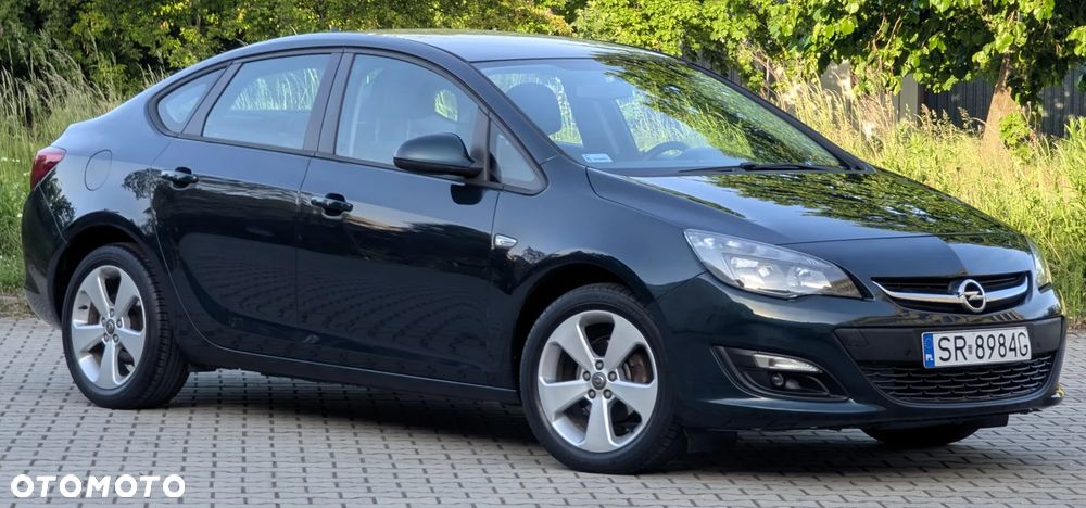Opel Astra 1.6 Enjoy - 15