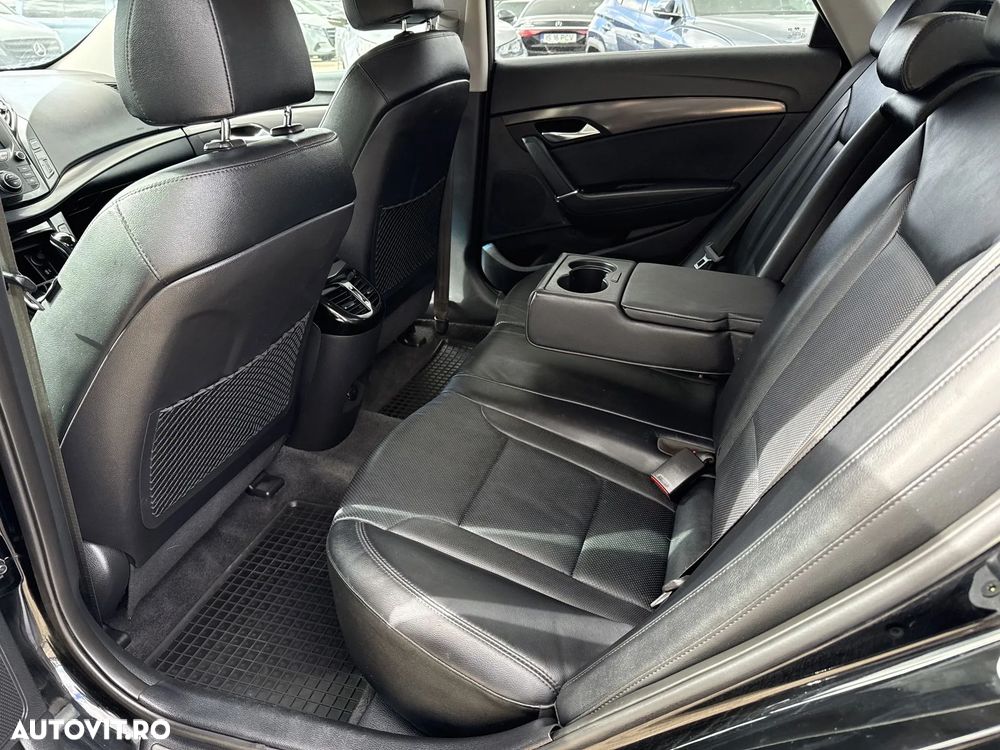 Hyundai i40 1.6 CRDI 7DCT Supreme Pack+ - 20