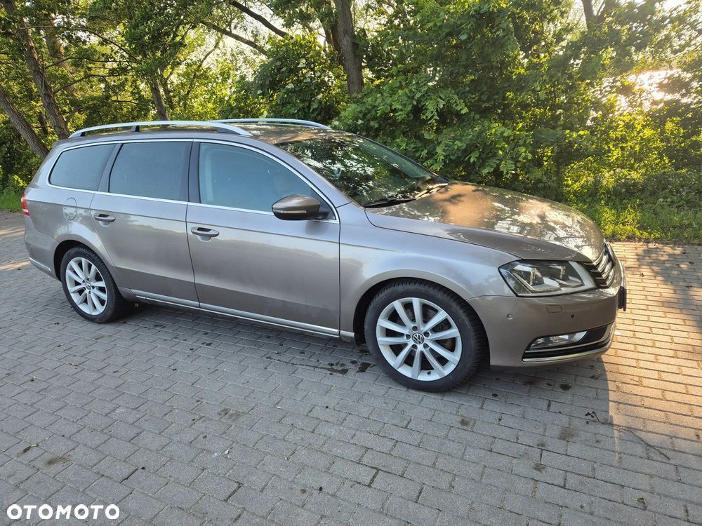 Volkswagen Passat 2.0 TDI 4Mot Highline DSG - 4