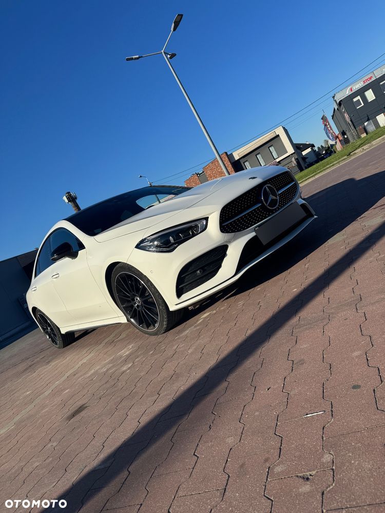 Mercedes-Benz CLA 250 4-Matic AMG Line 7G-DCT - 4