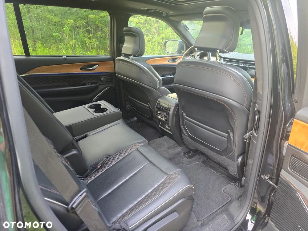 Jeep Grand Cherokee 3.6 V6 Summit - 13