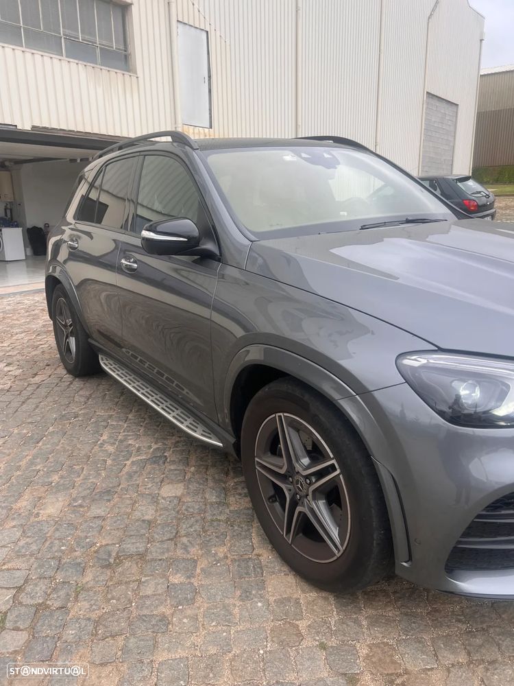 Mercedes-Benz GLE 300 d 4Matic - 2