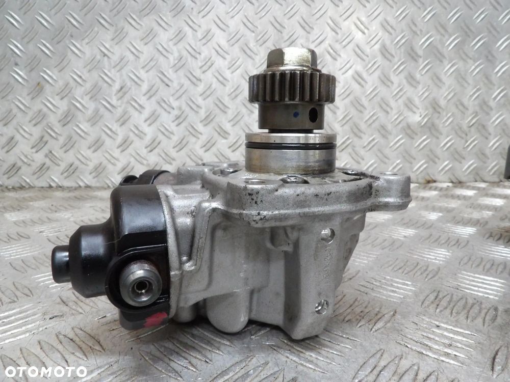 JEEP GRAND CHEROKEE WK2 3.0 CRD POMPA WTRYSKOWA 0445010696 - 7