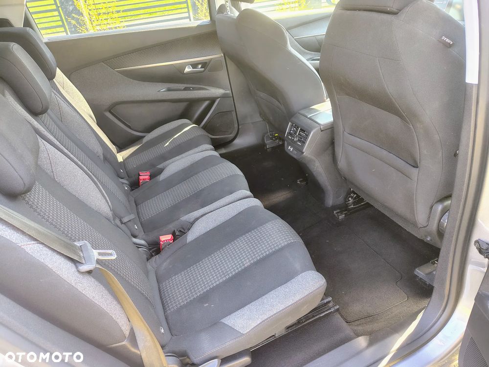 Peugeot 5008 1.5 BlueHDi Allure S&S EAT8 - 14