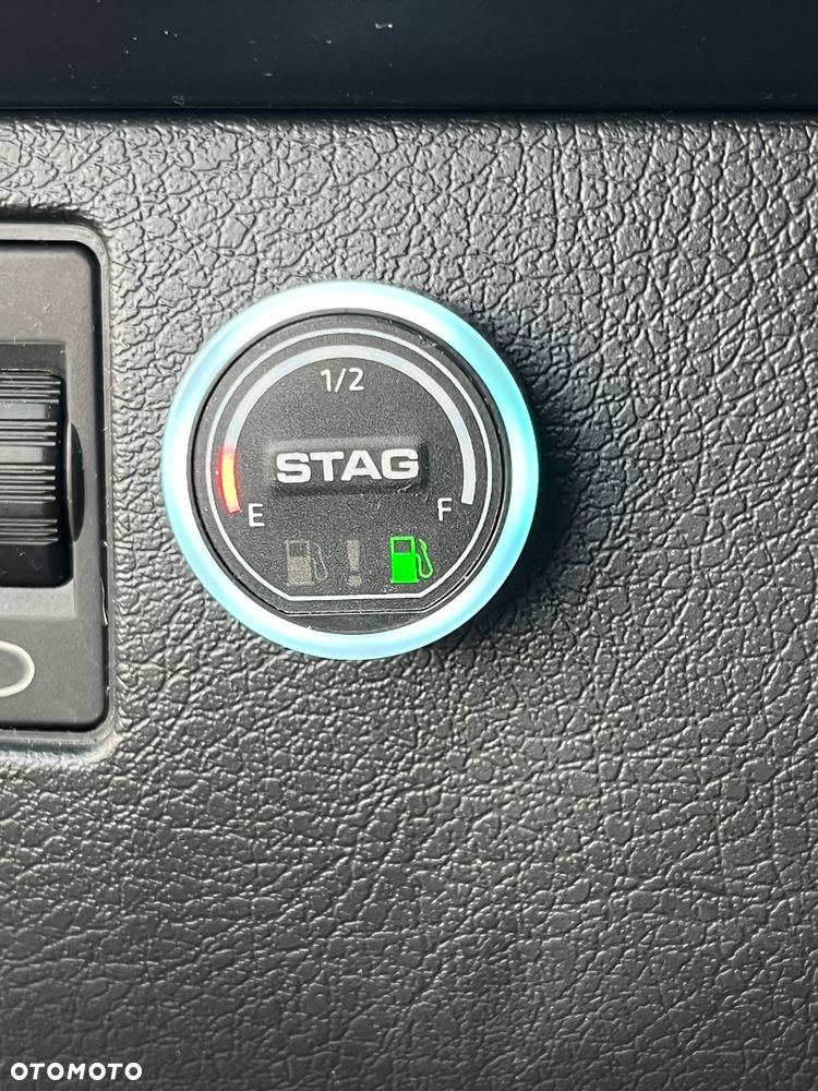 Peugeot 207 1.4 16V Presence - 19