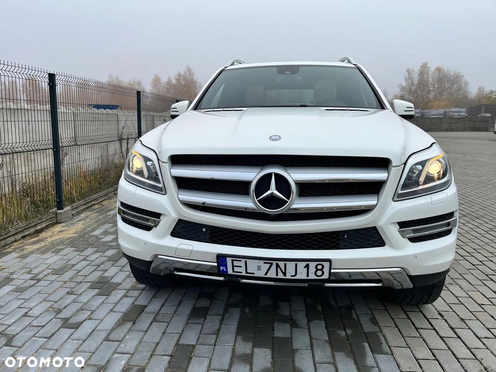 Mercedes-Benz GL 400 4Matic 7G-TRONIC - 4