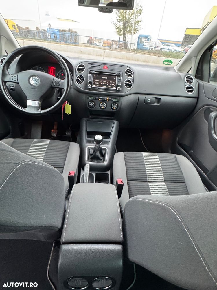 Volkswagen Golf Plus 2.0 TDI DPF United - 12