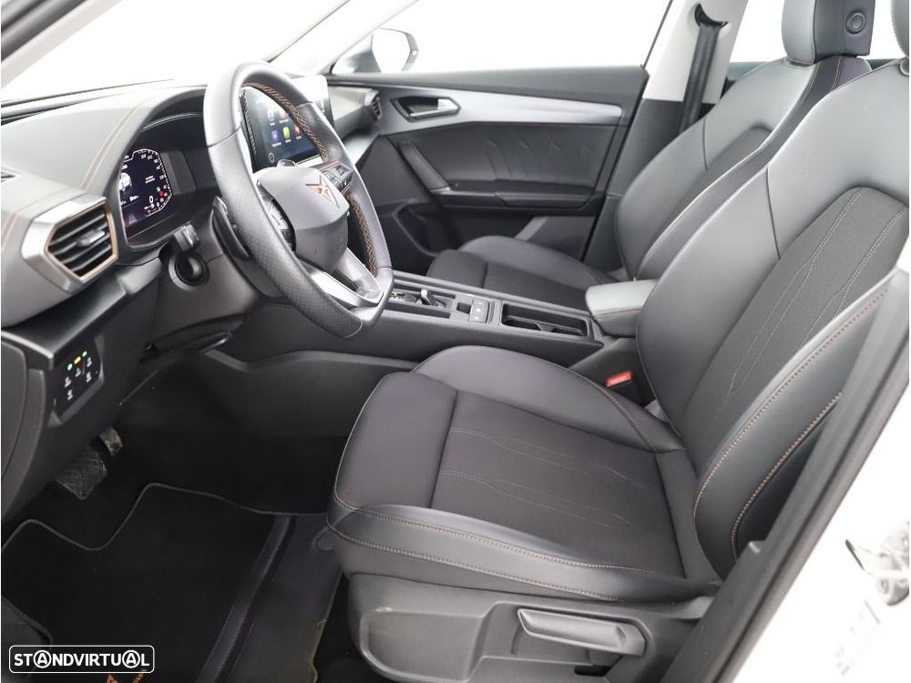 Cupra Formentor 1.4 e-Hybrid DSG - 24