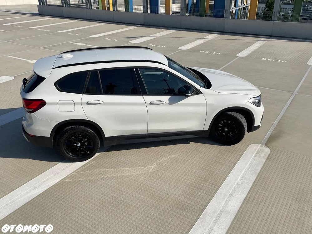 BMW X1 sDrive18i Business Edition - 10