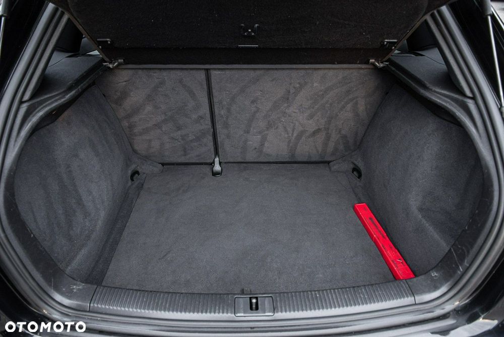 Audi A3 Sportback 2.0 TDI S line Sportpaket plus - 27