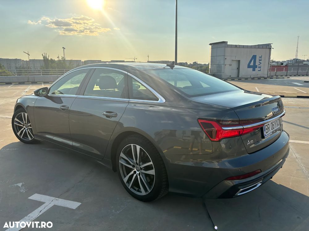 Audi A6 Avant 45 TFSI S tronic design - 12