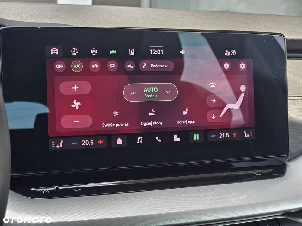Skoda Octavia 1.5 TSI mHEV Selection DSG - 18