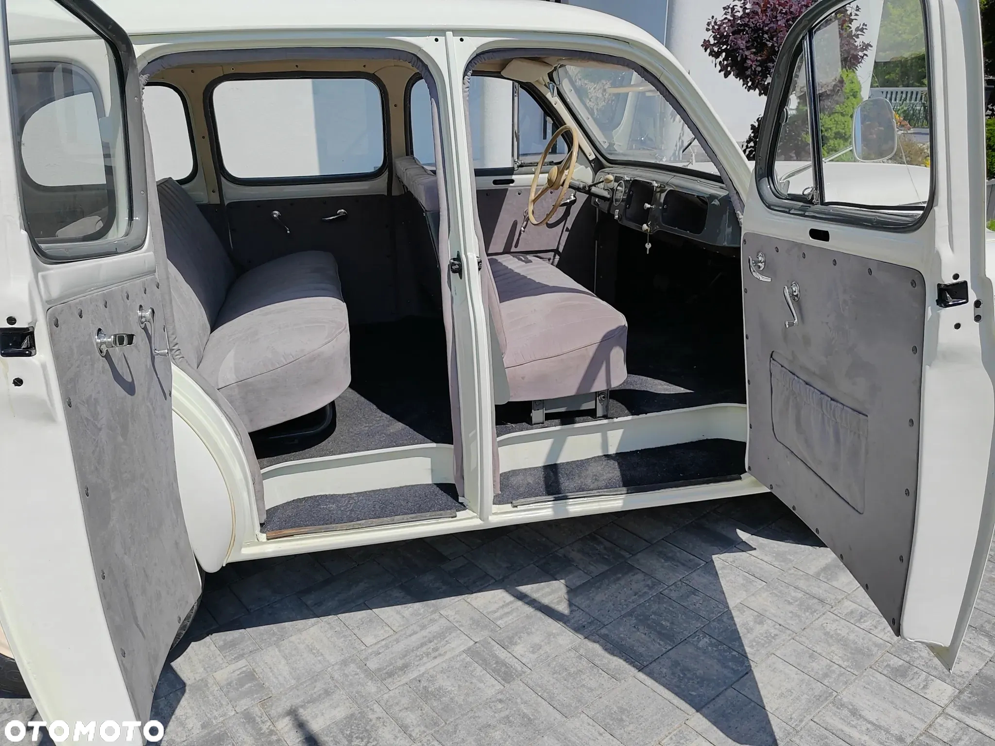 Renault Inny - 8