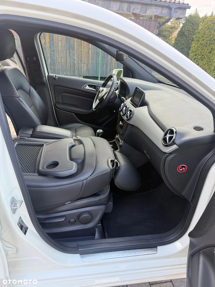 Mercedes-Benz Klasa B 180 CDI BlueEFFICIENCY Edition 1 - 16