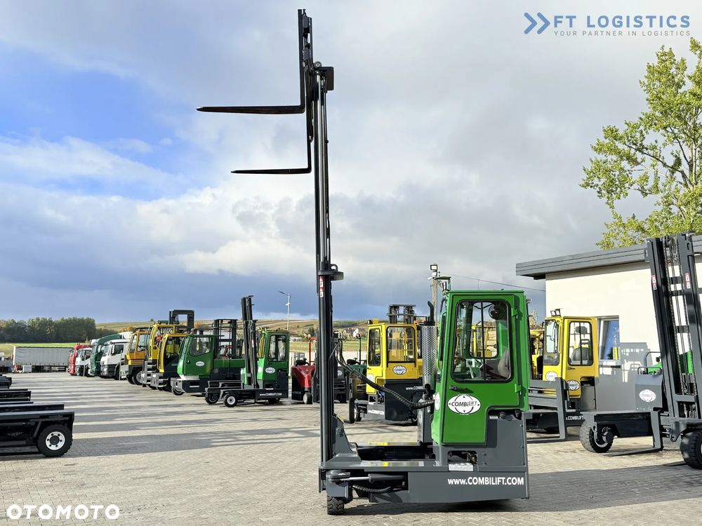 Combilift WÓZEK CZTEROKIERUNKOWY - WIELOKIERUNKOWY / C3000 / DIESEL / DUPLEX 4200MM / WOLNY SKOK / SZEROKI POZYCJONER WIDEŁ / PEŁNA KABINA / STAN IDEALNY / Szeroka oferta wózków czterokierunkowych i bocznych, dopasowanych do różnorodnych potrzeb i zastosowań - 34
