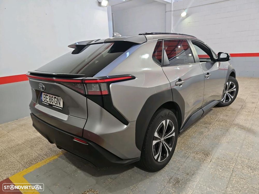 Toyota bZ4X 71,4 kWh Premium - 4