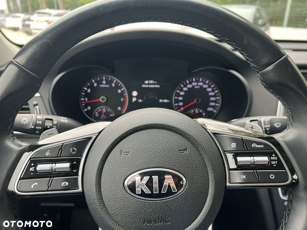 Kia Optima - 18
