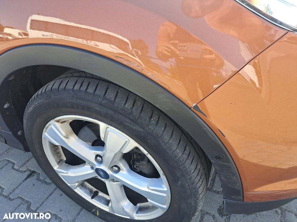 Ford Kuga 2.0 TDCi 2WD ST-Line - 5