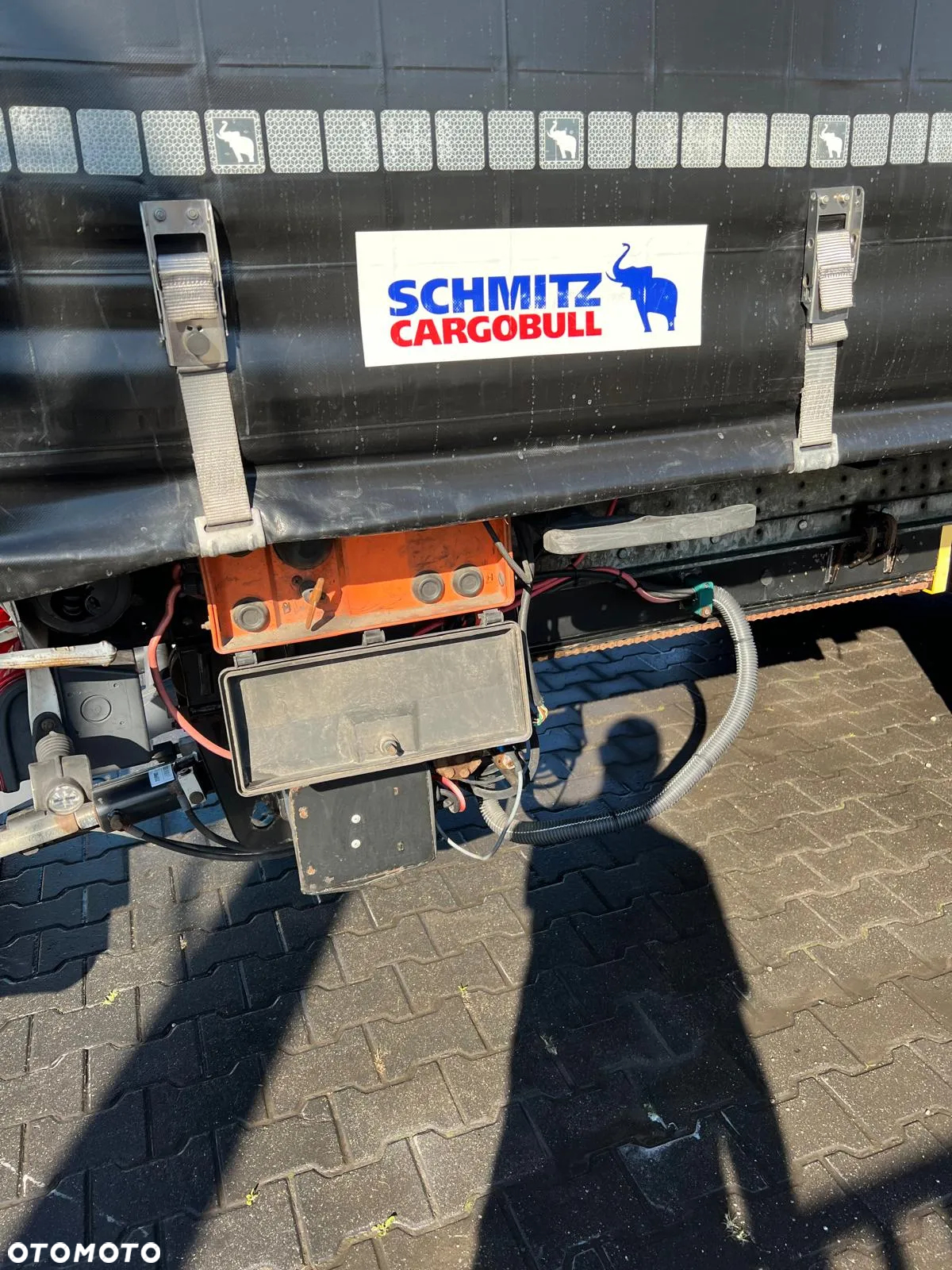 Schmitz Cargobull 2015 firanka wzmacniana plandeka winda bogato wyposażona wron-pol - 11