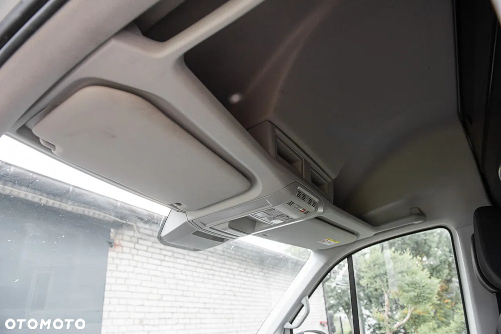 Volkswagen Crafter 35 TDI Autm VA Plus Trendline - 14