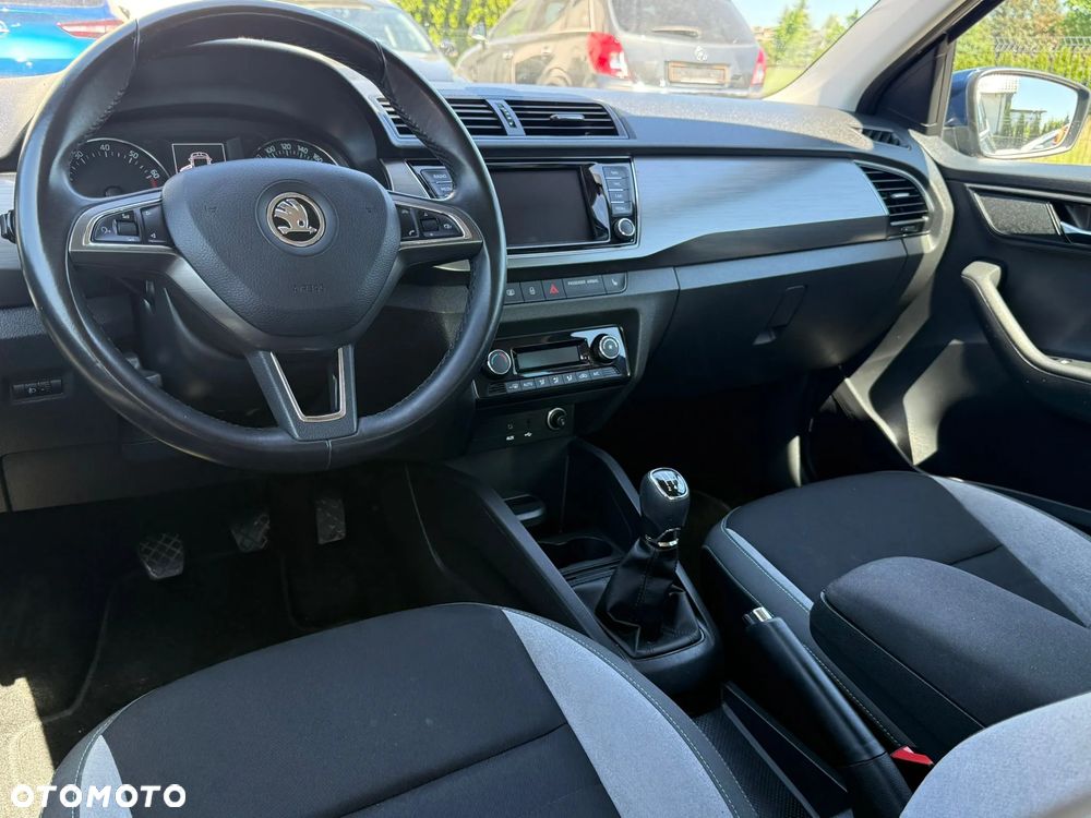 Skoda Fabia 1.0 MPI Joy - 19