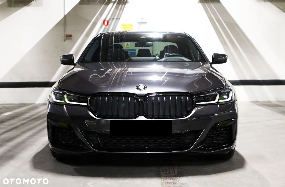 BMW Seria 5 540i xDrive M Sport sport - 2