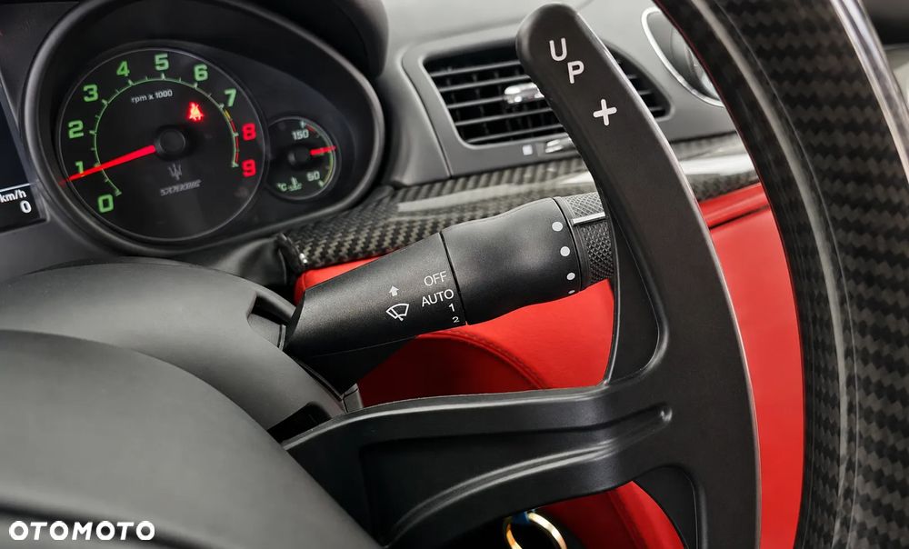 Maserati GranTurismo MC - 16