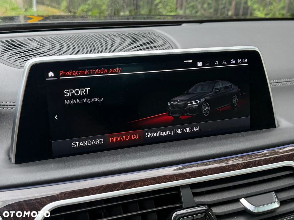 BMW Seria 7 740d xDrive mHEV sport - 15