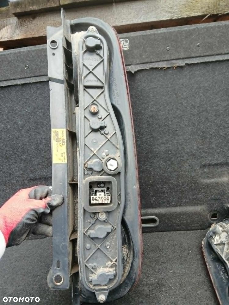 Fiat Doblo Lampa tylna lewa, prawa - 4