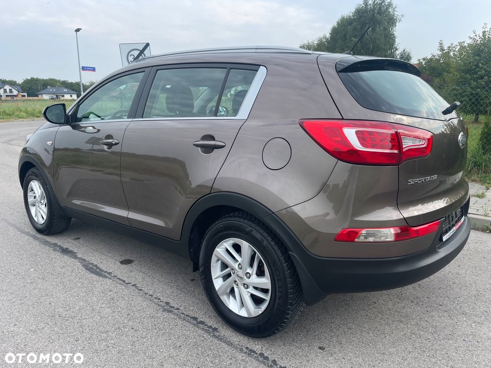 Kia Sportage 1.6 GDI 2WD Attract - 26