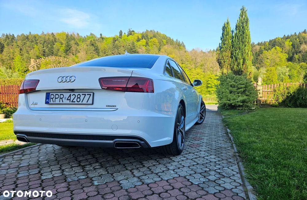 Audi A6 - 6