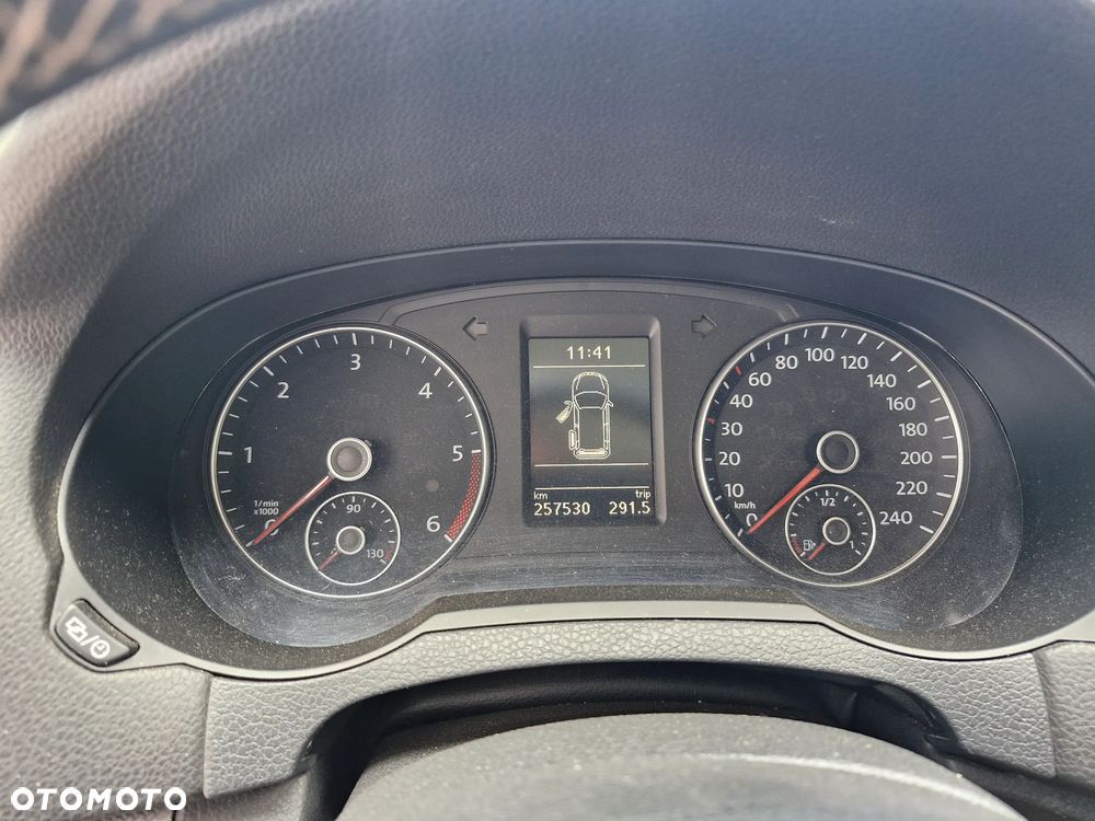 Volkswagen Sharan 2.0 TDI DSG Blue Motion Highline - 6