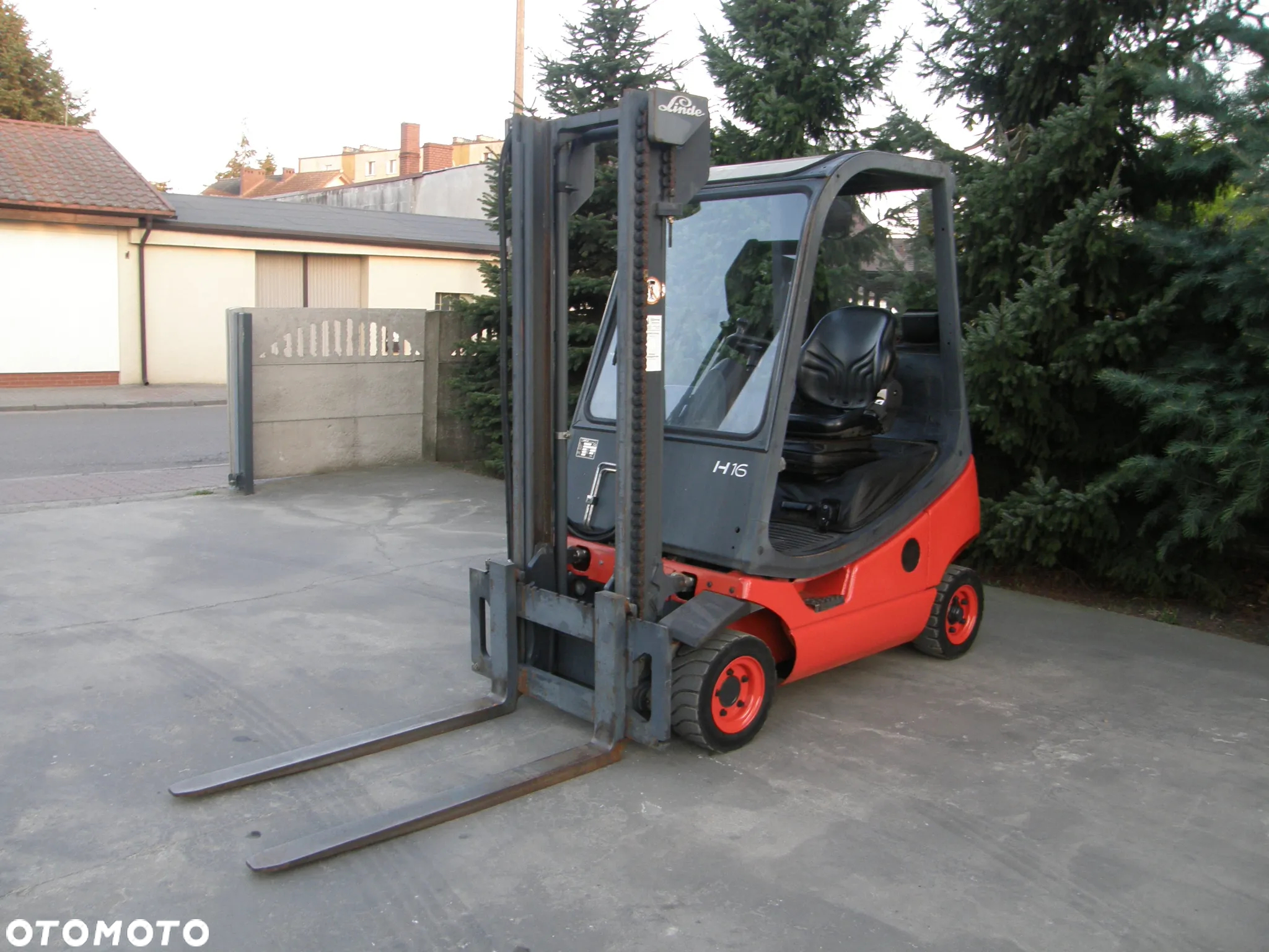 Linde H16T-03 2003rok 6800h z Niemiec - 2