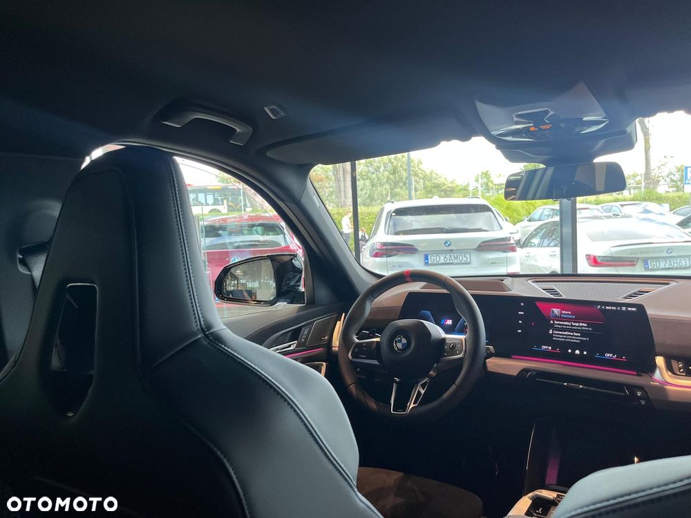 BMW X1 M35i xDrive - 24
