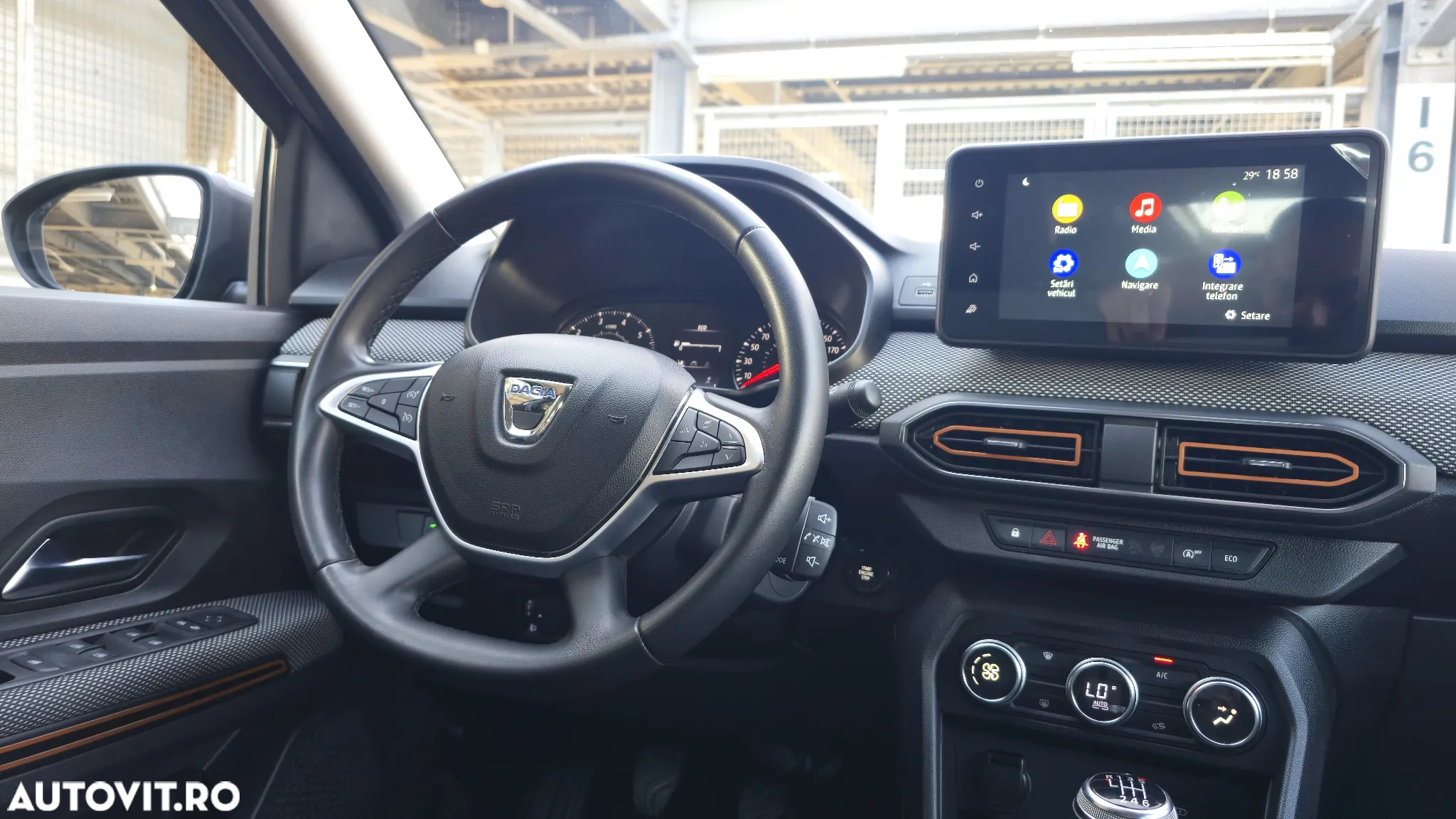 Dacia Sandero Stepway ECO-G 100 MT6 Comfort - 11